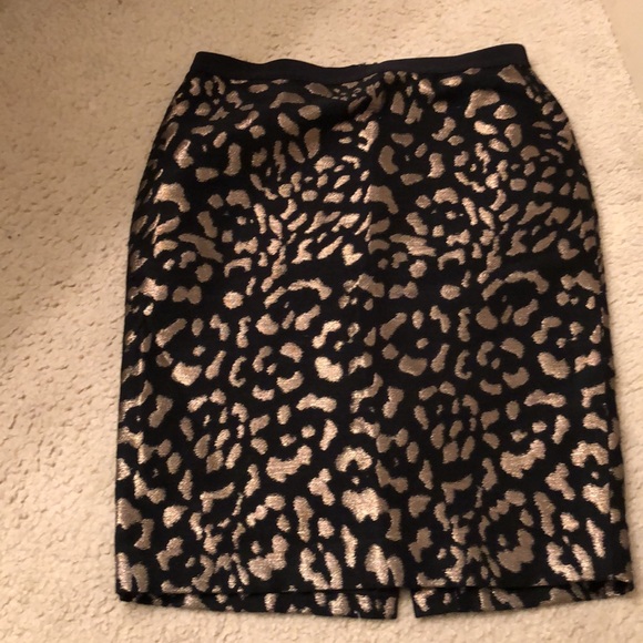 Ann Taylor Dresses & Skirts - Black & Gold cocktail Skirt by Talbots. Size 8